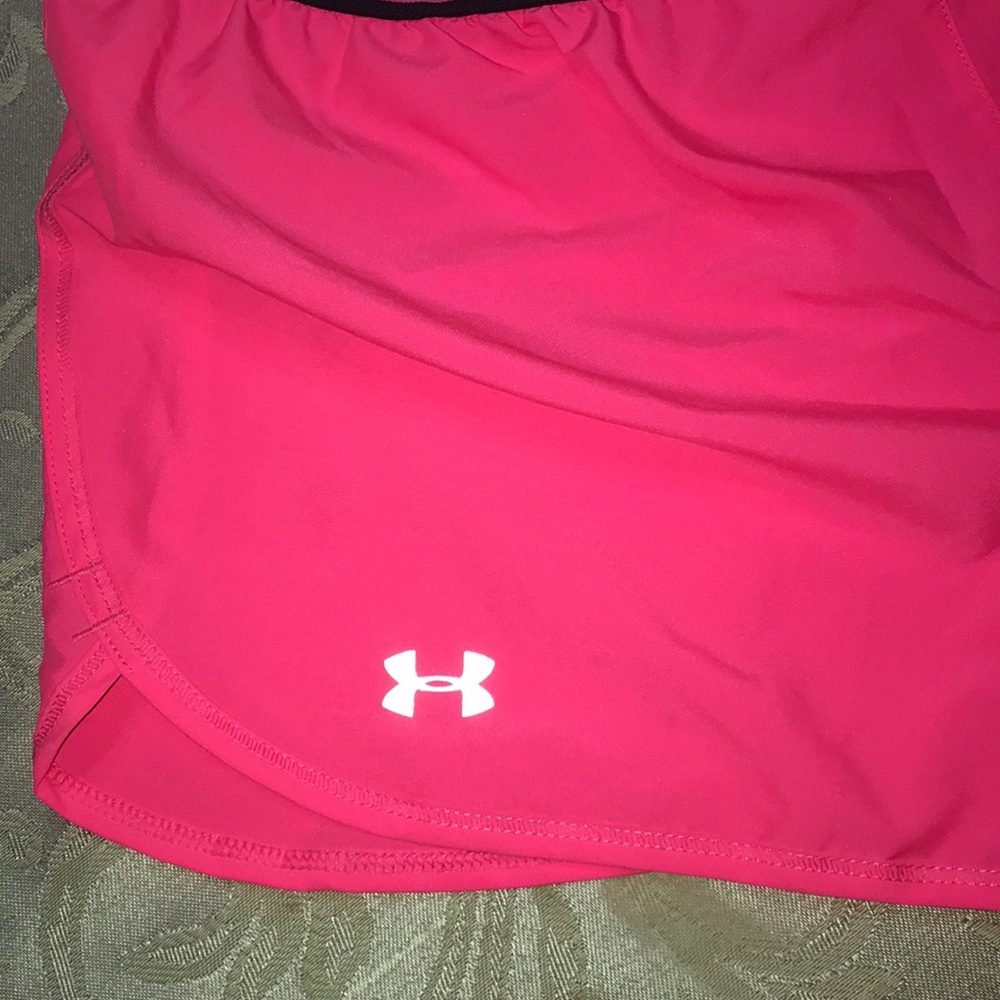 athletic shorts - Picture 6 of 10